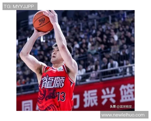 郭艾伦次节回暖表现亮眼半场首发13分钟贡献4分4助攻助力球队